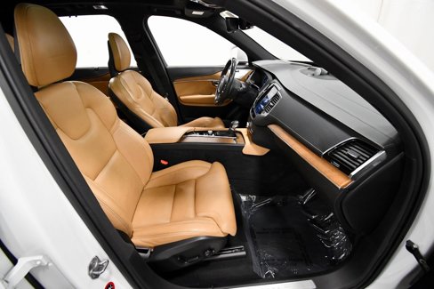 Used 2018 Volvo XC90 T6 Inscription w/ Convenience Package image 19