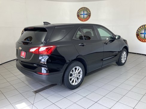 Used 2020 Chevrolet Equinox LS w/ LS Convenience Package image 18
