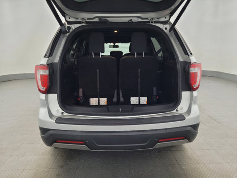 Used 2019 Ford Explorer XLT w/ Equipment Group 201A image 29