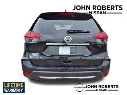 Used 2017 Nissan Rogue SV image 14