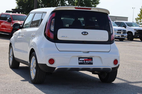 Used 2018 Kia Soul + w/ Audio Package image 11