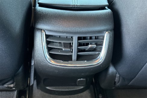 Used 2023 Chevrolet Malibu LT image 18