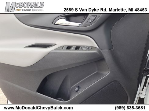 Used 2023 Chevrolet Equinox LT w/ Driver Convenience Package image 16