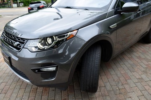 Used 2017 Land Rover Discovery Sport HSE image 8