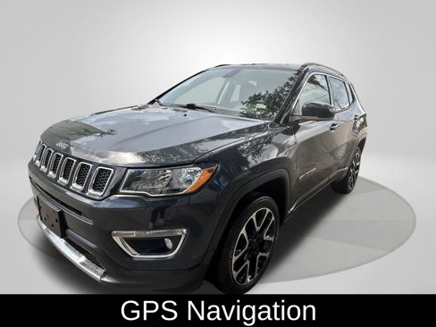 Used 2017 Jeep Compass Limited w/ Navigation Group image 3