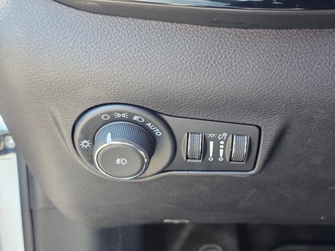 Used 2024 Jeep Compass Trailhawk image 28
