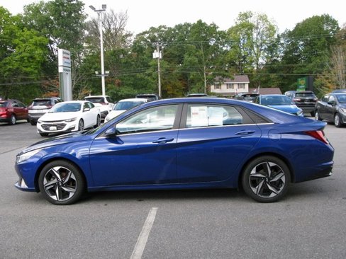 Used 2022 Hyundai Elantra SEL w/ Convenience + Premium Package image 8