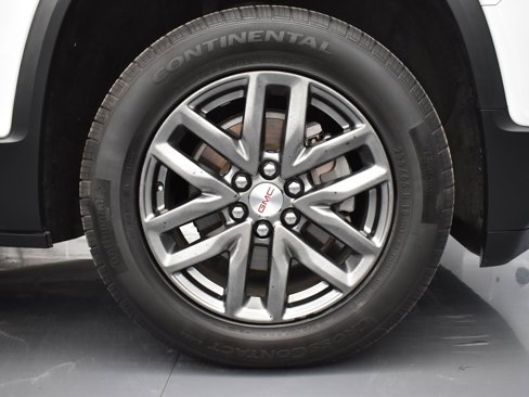 Used 2019 GMC Acadia SLT image 17