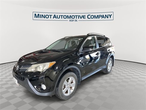 Used 2013 Toyota RAV4 XLE image 4