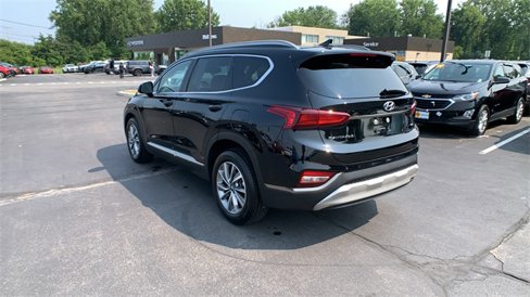 Used 2019 Hyundai Santa Fe SEL w/ Cargo Package image 3