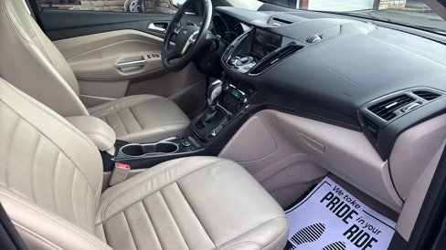 Used 2015 Ford Escape Titanium image 33