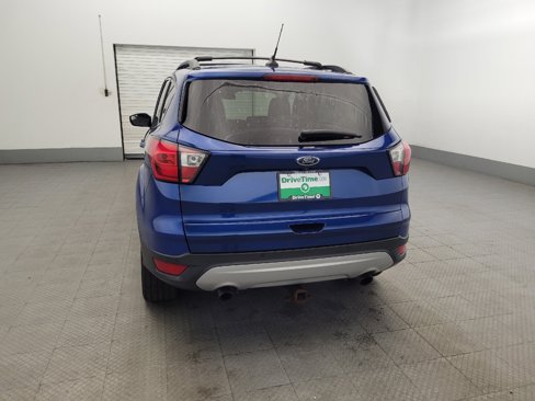 Used 2019 Ford Escape SEL image 6