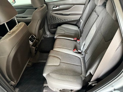 Used 2019 Hyundai Santa Fe SE image 28
