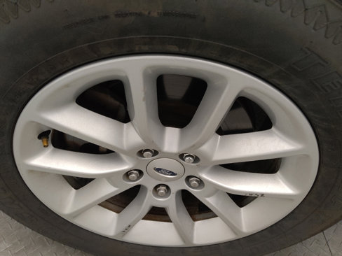Used 2013 Ford Edge SE image 31