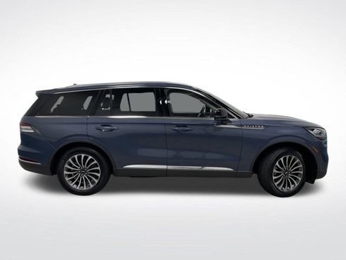 Used 2021 Lincoln Aviator Reserve image 2