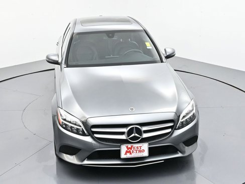 Used 2019 Mercedes-Benz C 300 4MATIC Sedan image 4