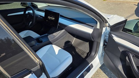 Used 2022 Tesla Model 3 Long Range image 12