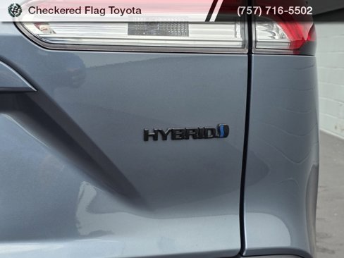 Used 2024 Toyota Corolla Cross S image 18