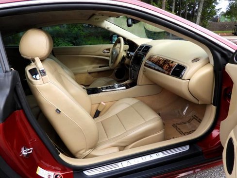 Used 2011 Jaguar XK Coupe image 33