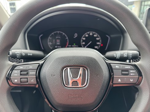 Used 2023 Honda Civic LX image 25