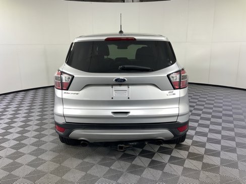 Used 2017 Ford Escape SE image 5