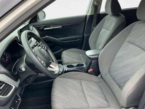 Used 2021 Kia Seltos LX image 10