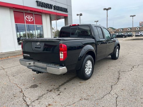 Used 2018 Nissan Frontier SV image 6