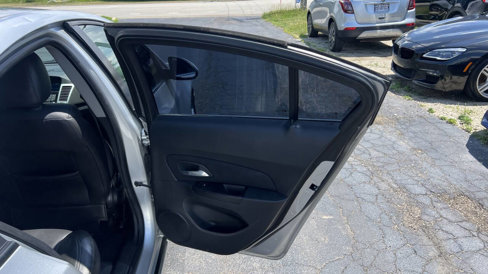 Used 2012 Chevrolet Cruze LT image 30