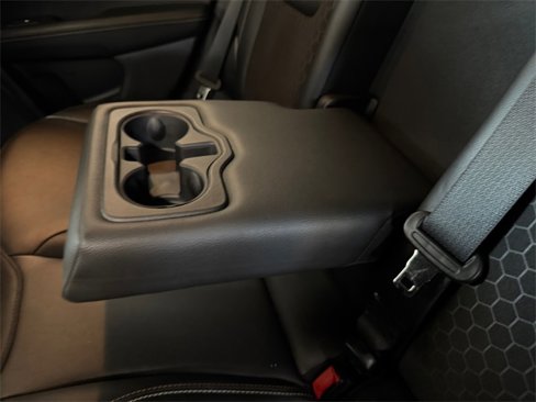 Used 2019 Jeep Compass Latitude w/ Cold Weather Group image 19
