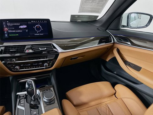 Used 2022 BMW 530i xDrive w/ Convenience Package image 24