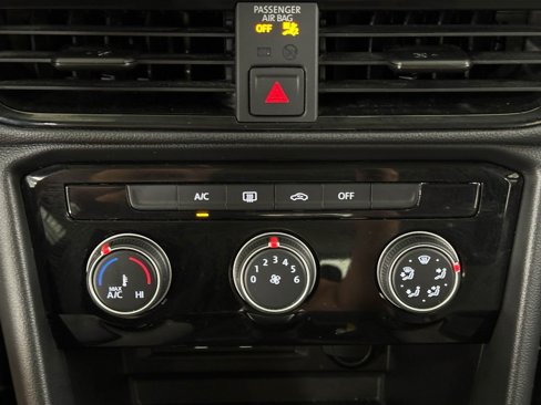 Used 2024 Volkswagen Taos S image 13