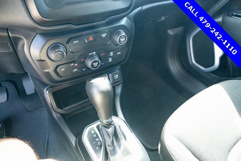 Used 2020 Jeep Renegade Latitude image 20