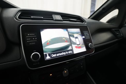 Used 2020 Nissan Leaf SV w/ SV Technology Package image 19