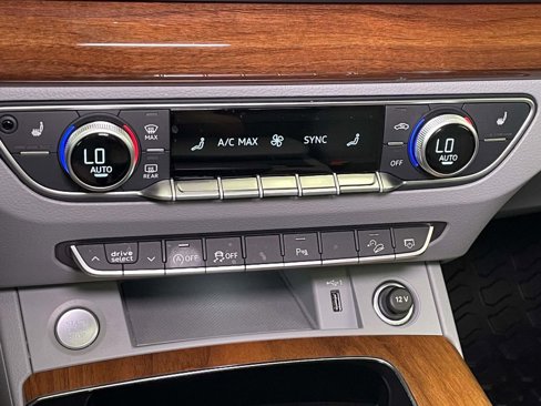 Certified 2022 Audi Q5 2.0T Premium image 32
