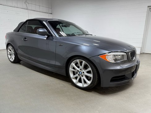 Used 2013 BMW 135i Convertible image 7