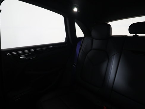 New 2025 Porsche Macan Turbo image 15