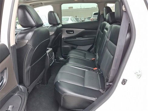 Used 2023 Nissan Murano SL w/ SL Moonroof Package image 10