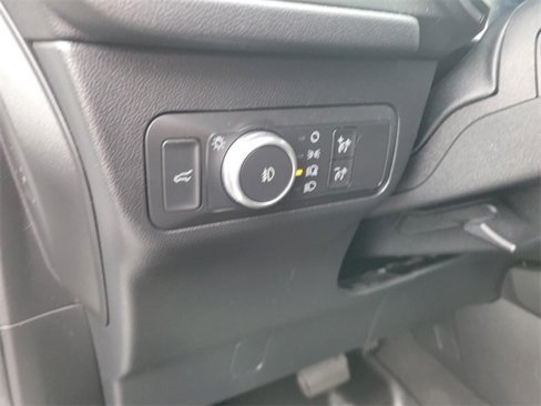 Used 2020 Ford Escape Titanium image 26