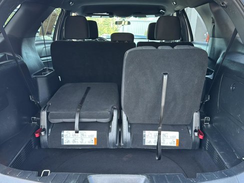 Used 2019 Ford Explorer XLT w/ Class II Trailer Tow Package image 28