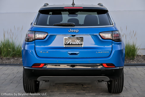 Used 2024 Jeep Compass Limited w/ Elite Group image 7