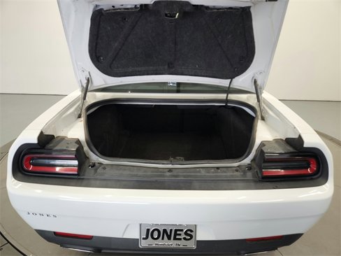 Used 2022 Dodge Challenger GT image 34