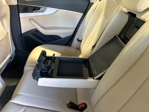 Used 2018 Audi A4 2.0T Premium Plus w/ Premium Plus Package image 27