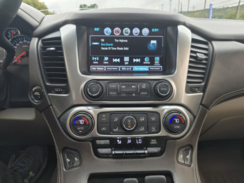 Used 2017 Chevrolet Tahoe LT w/ LT Signature Package image 24