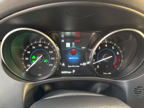 Used 2020 Jaguar F-PACE S image 19