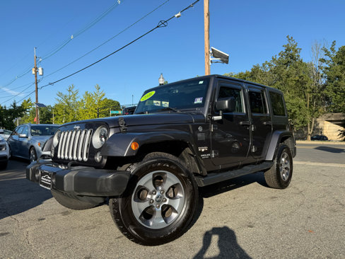 Used 2016 Jeep Wrangler Unlimited Sahara image 3