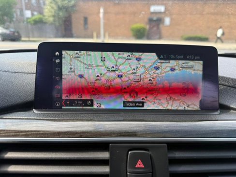 Used 2018 BMW 330i xDrive Sedan image 15