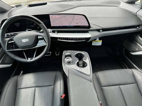 New 2025 Cadillac Optiq Sport 2 w/ LPO, Floor Liner Package image 18
