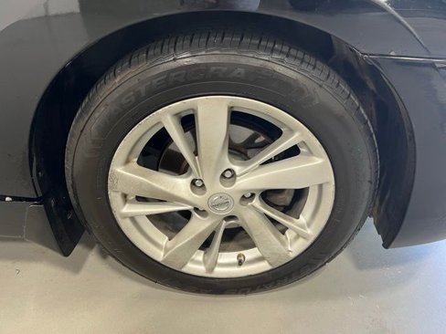 Used 2014 Nissan Altima 2.5 SV image 13