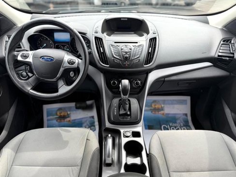 Used 2016 Ford Escape SE image 18