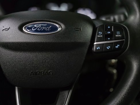 Used 2020 Ford Escape S image 18